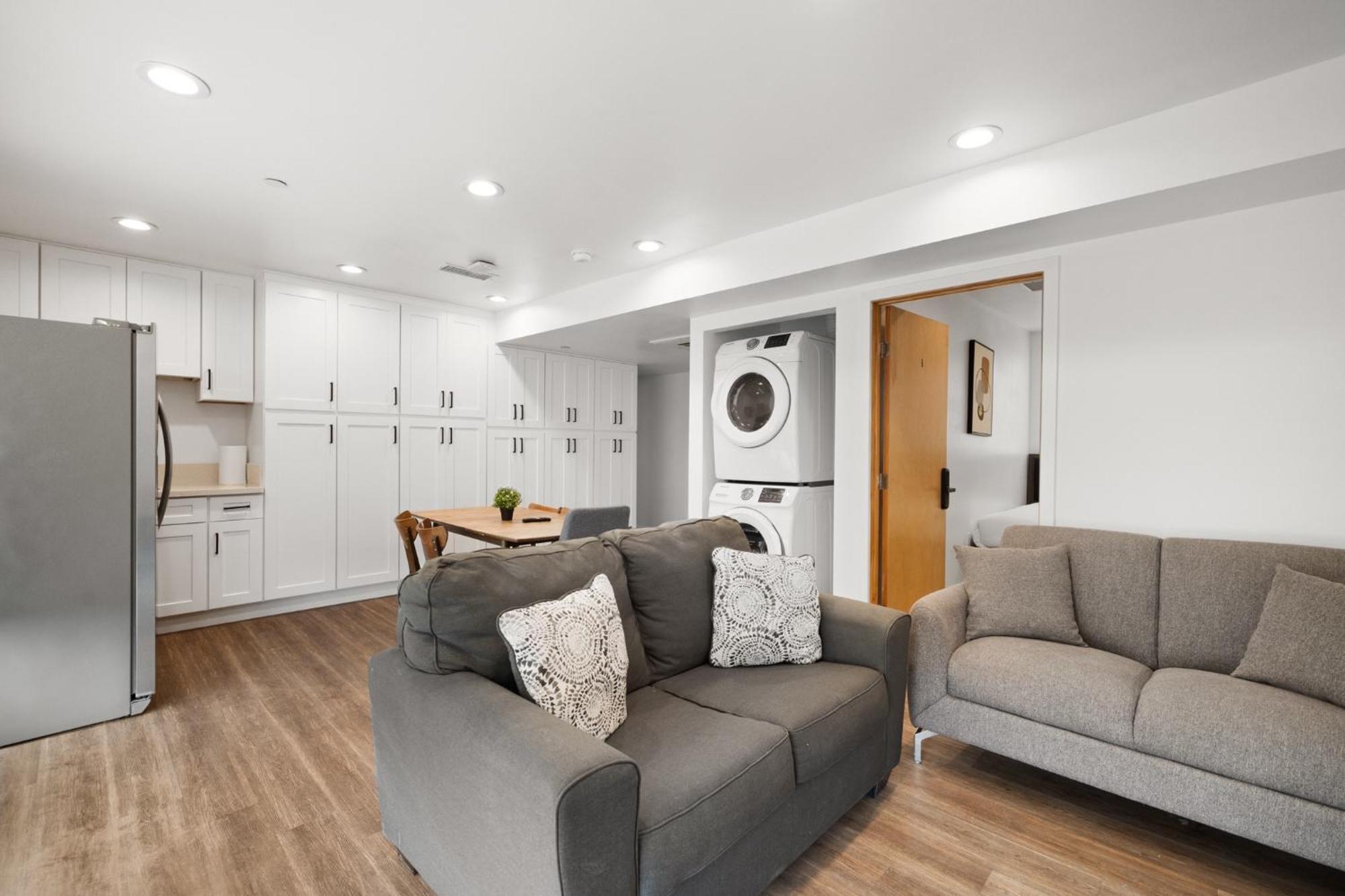 Charming Urban Retreat Near Usc In La- Private Room With Share Living Room With Kitchen Los Angeles Ngoại thất bức ảnh