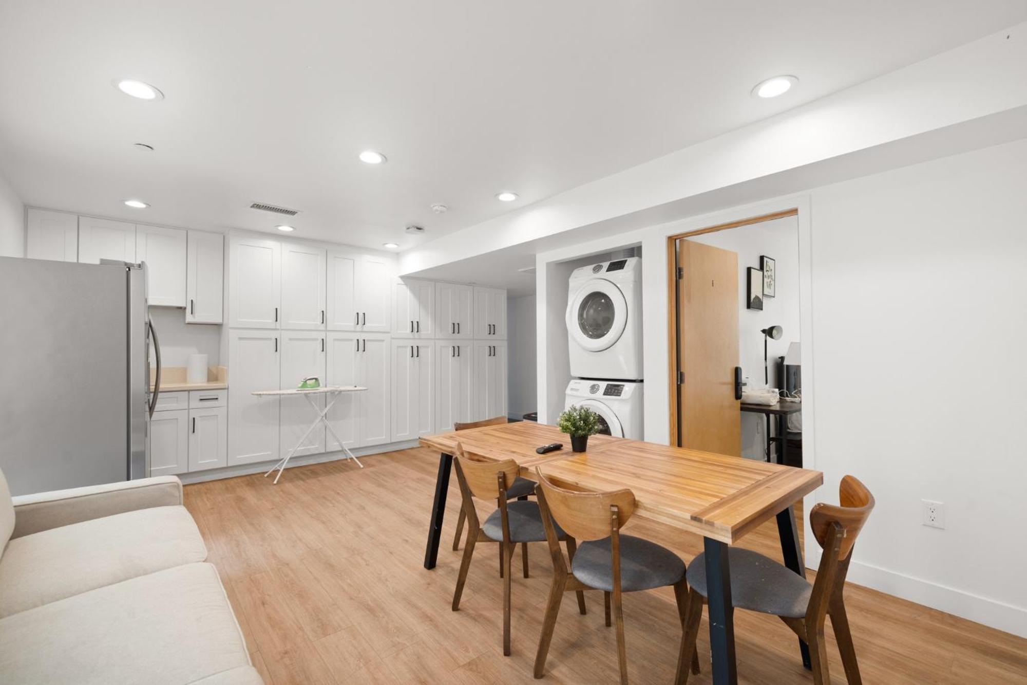 Charming Urban Retreat Near Usc In La- Private Room With Share Living Room With Kitchen Los Angeles Ngoại thất bức ảnh